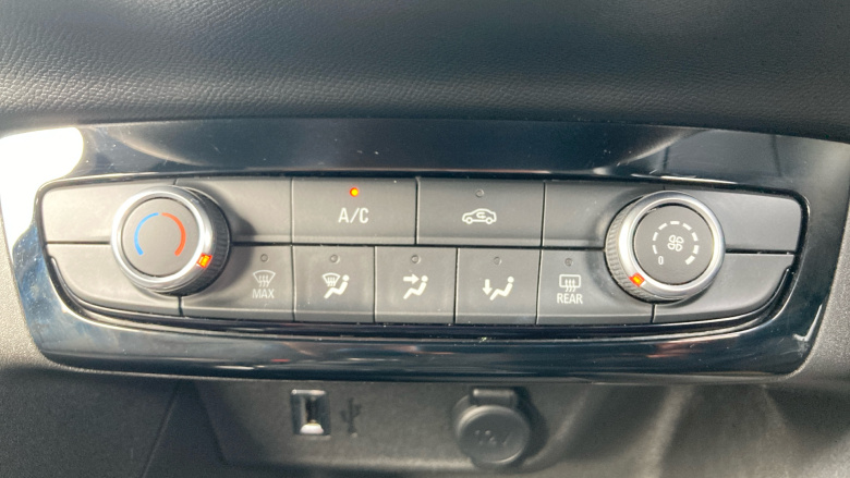 Vauxhall Corsa 1.2 SE 5dr Petrol Hatchback